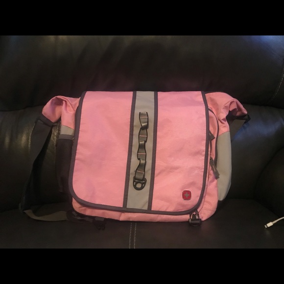 pink laptop messenger bag